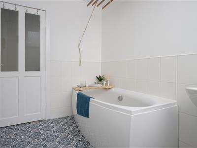 Picture 11